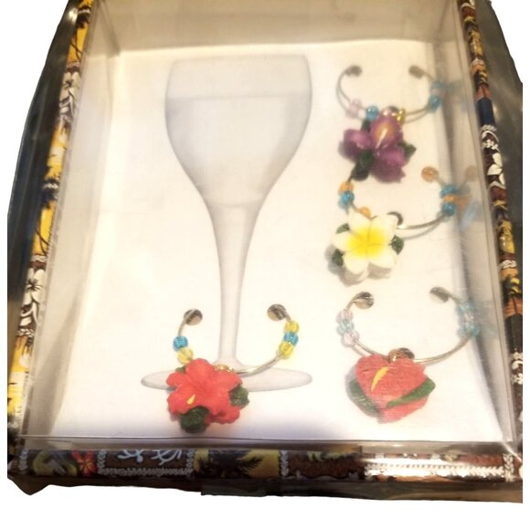 KC Hawaii 4 Wine Charms Flowers Wine Markers - Picture 1 of 4